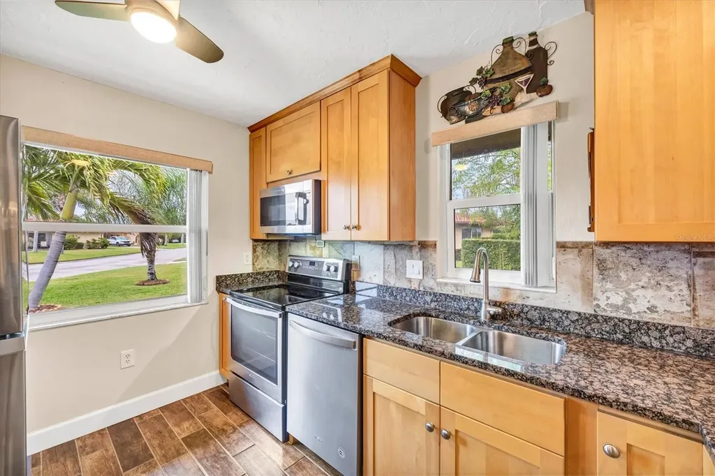6416 Mercer Road Bradenton FL 34207