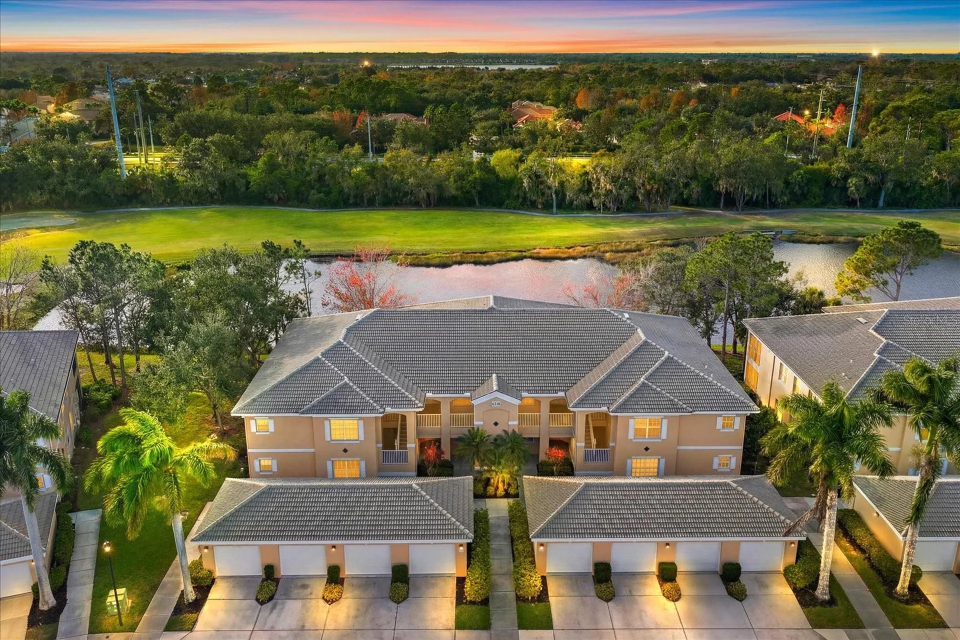 6318 Grand Oak Circle Bradenton FL 34203
