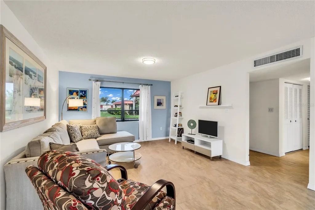 3866 Catalina Drive Bradenton FL 34210