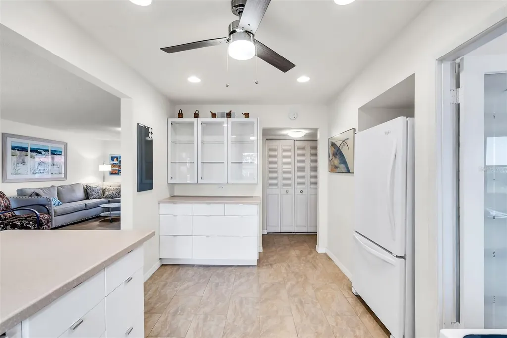 3866 Catalina Drive Bradenton FL 34210