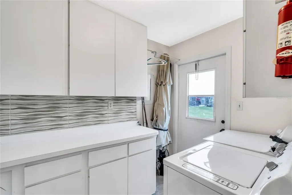 3866 Catalina Drive Bradenton FL 34210