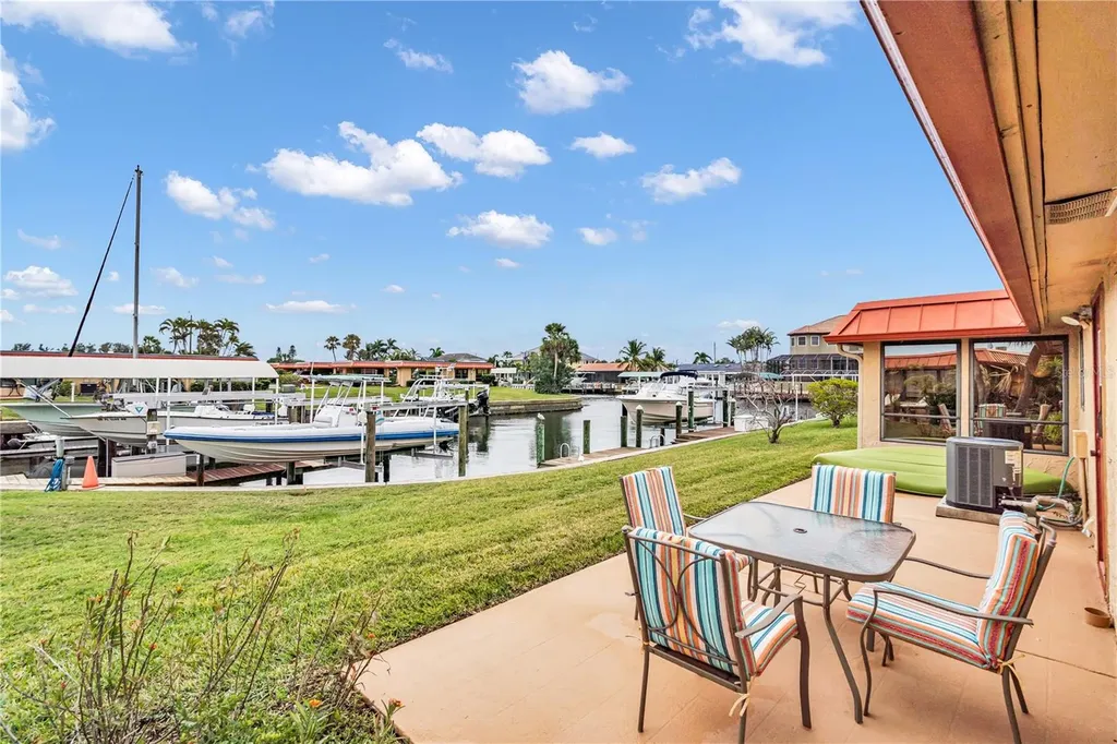 3866 Catalina Drive Bradenton FL 34210