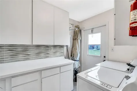 3866 Catalina Drive Bradenton FL 34210