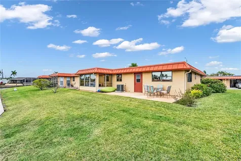 3866 Catalina Drive Bradenton FL 34210