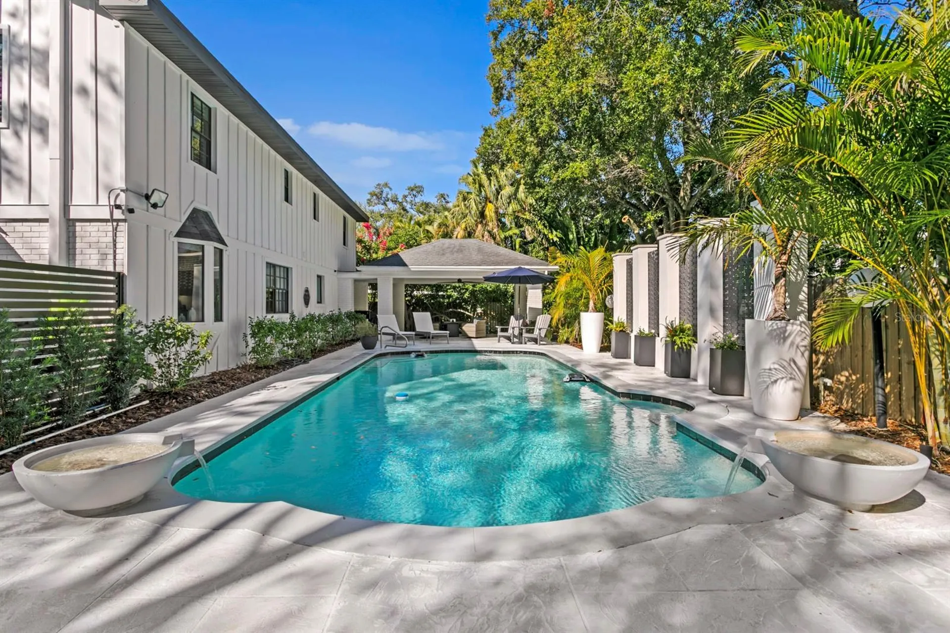 4911 W Bay Way Place Tampa FL 33629