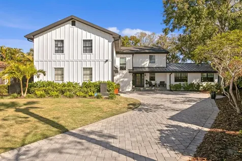 4911 W Bay Way Place Tampa FL 33629