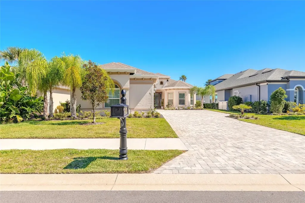 31 S Riverwalk Drive Palm Coast FL 32137