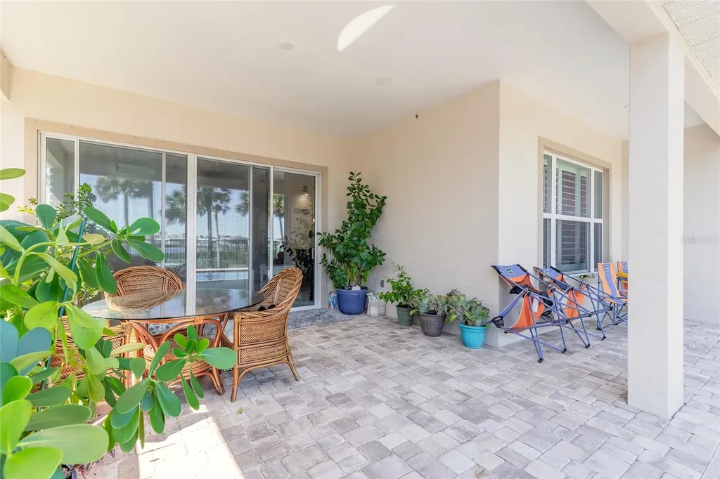 31 S Riverwalk Drive Palm Coast FL 32137