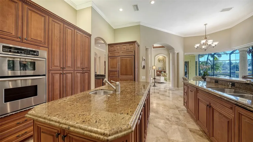 8864 Enclave Court Sarasota FL 34238