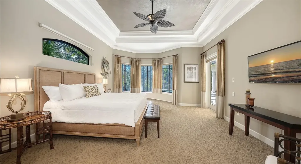 8864 Enclave Court Sarasota FL 34238
