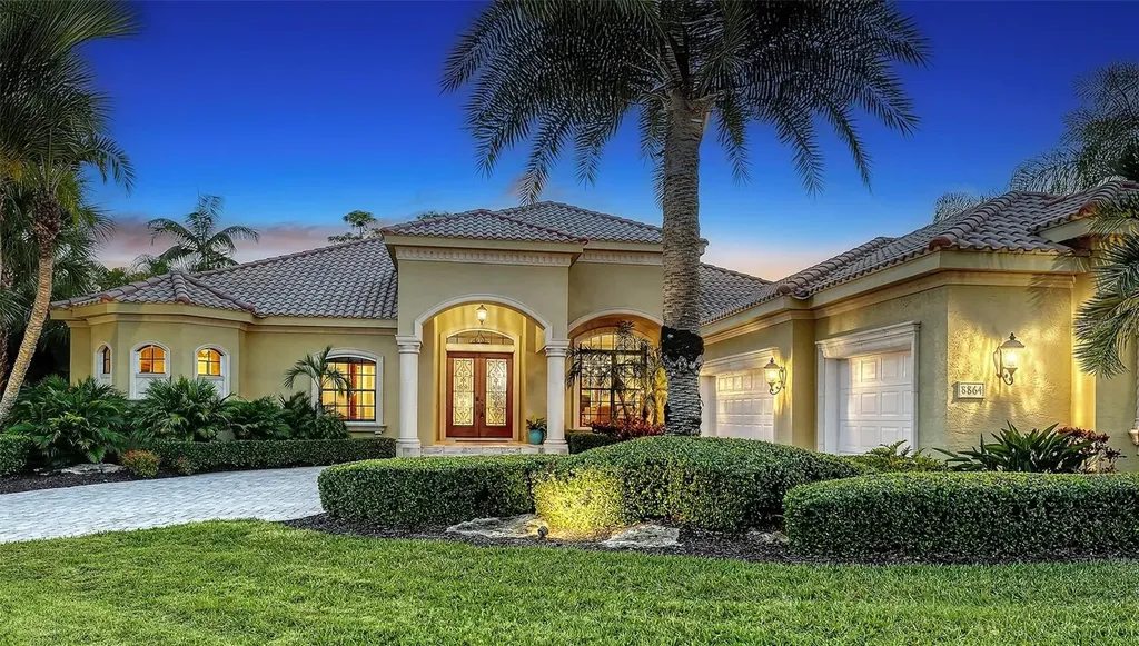 8864 Enclave Court, Sarasota FL 34238, MLS# A4678439 | Michael