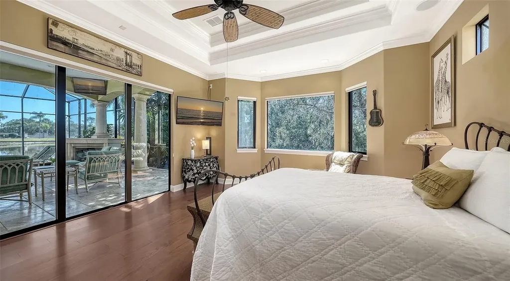 8864 Enclave Court Sarasota FL 34238