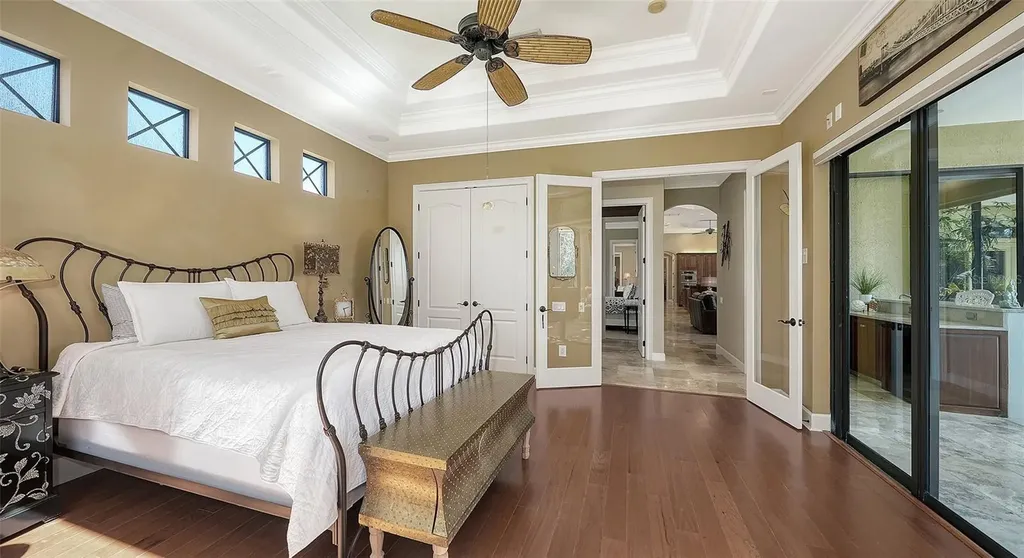8864 Enclave Court Sarasota FL 34238