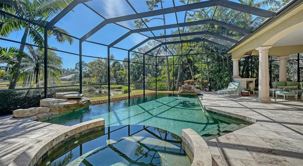 8864 Enclave Court Sarasota FL 34238