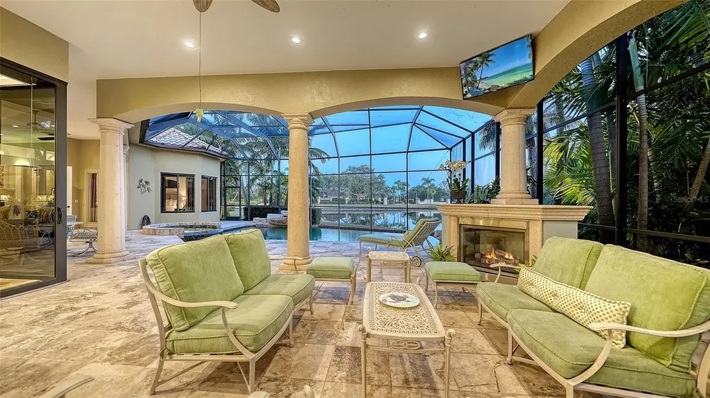 8864 Enclave Court Sarasota FL 34238