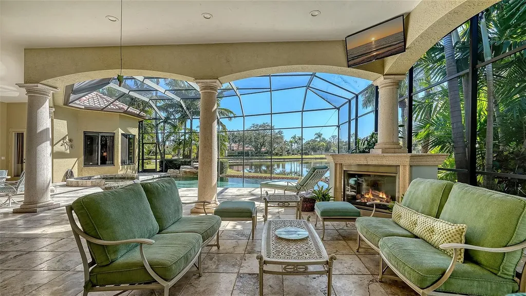 8864 Enclave Court Sarasota FL 34238