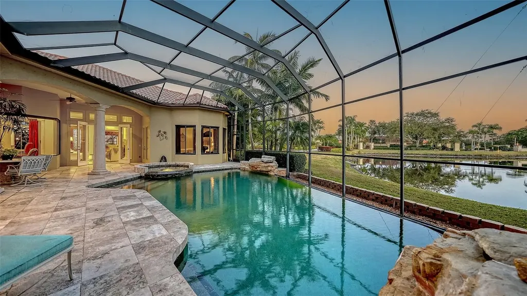 8864 Enclave Court Sarasota FL 34238