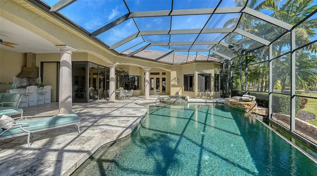 8864 Enclave Court Sarasota FL 34238
