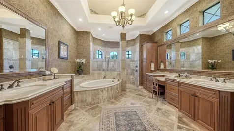 8864 Enclave Court Sarasota FL 34238