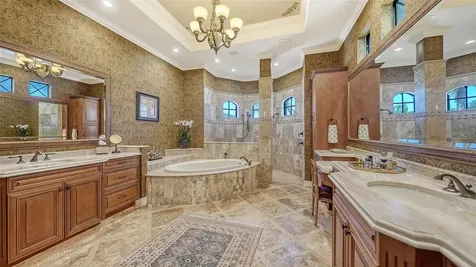 8864 Enclave Court Sarasota FL 34238
