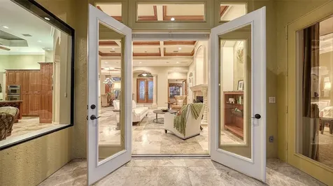 8864 Enclave Court Sarasota FL 34238