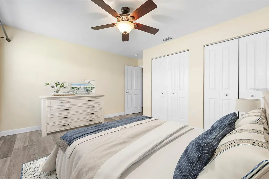 6902 8th Avenue W Bradenton FL 34209