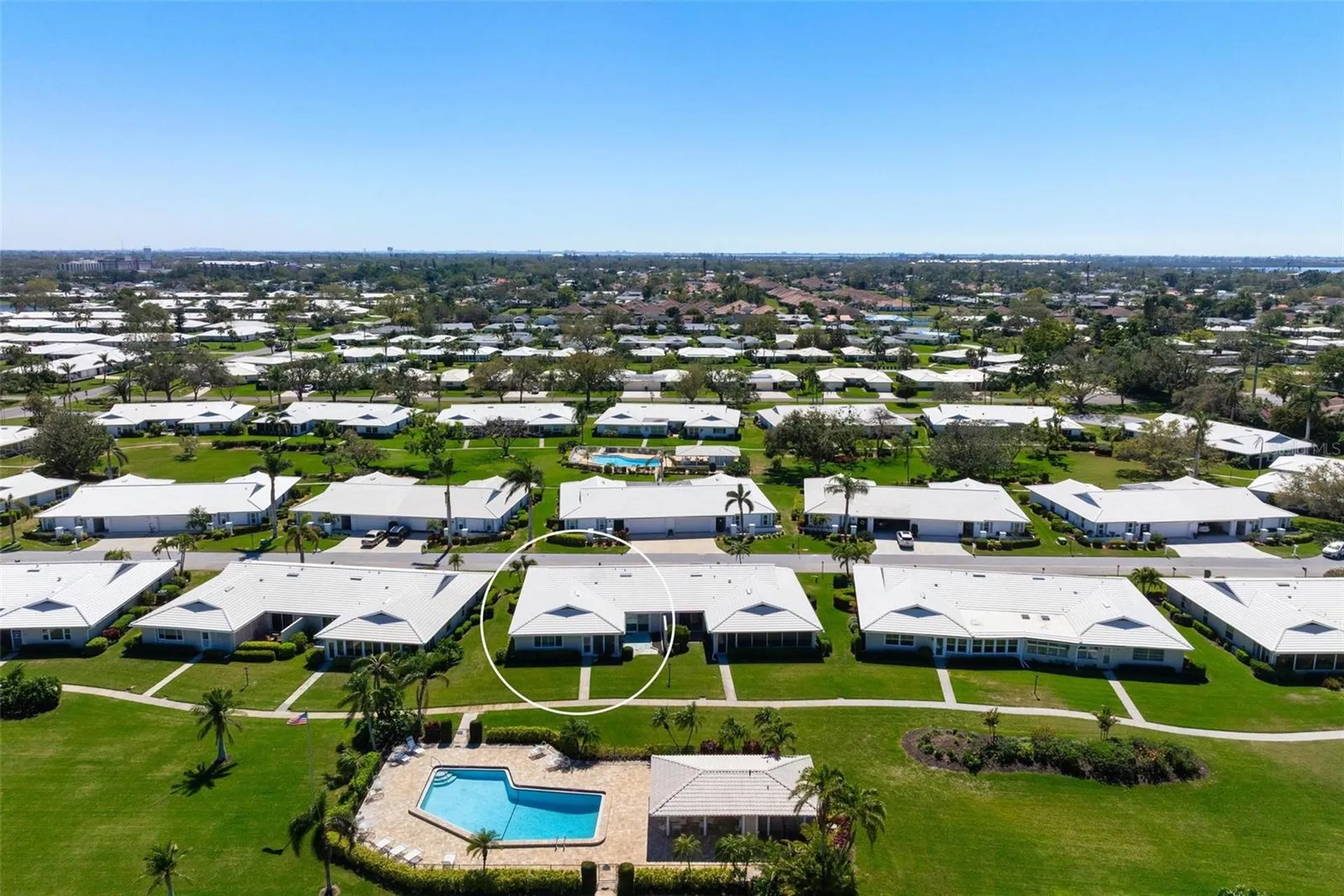 6902 8th Avenue W Bradenton FL 34209