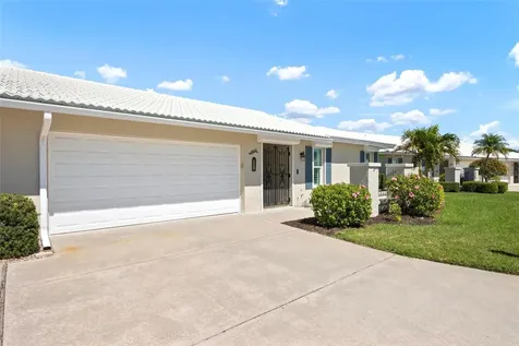 6902 8th Avenue W Bradenton FL 34209