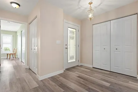 6902 8th Avenue W Bradenton FL 34209