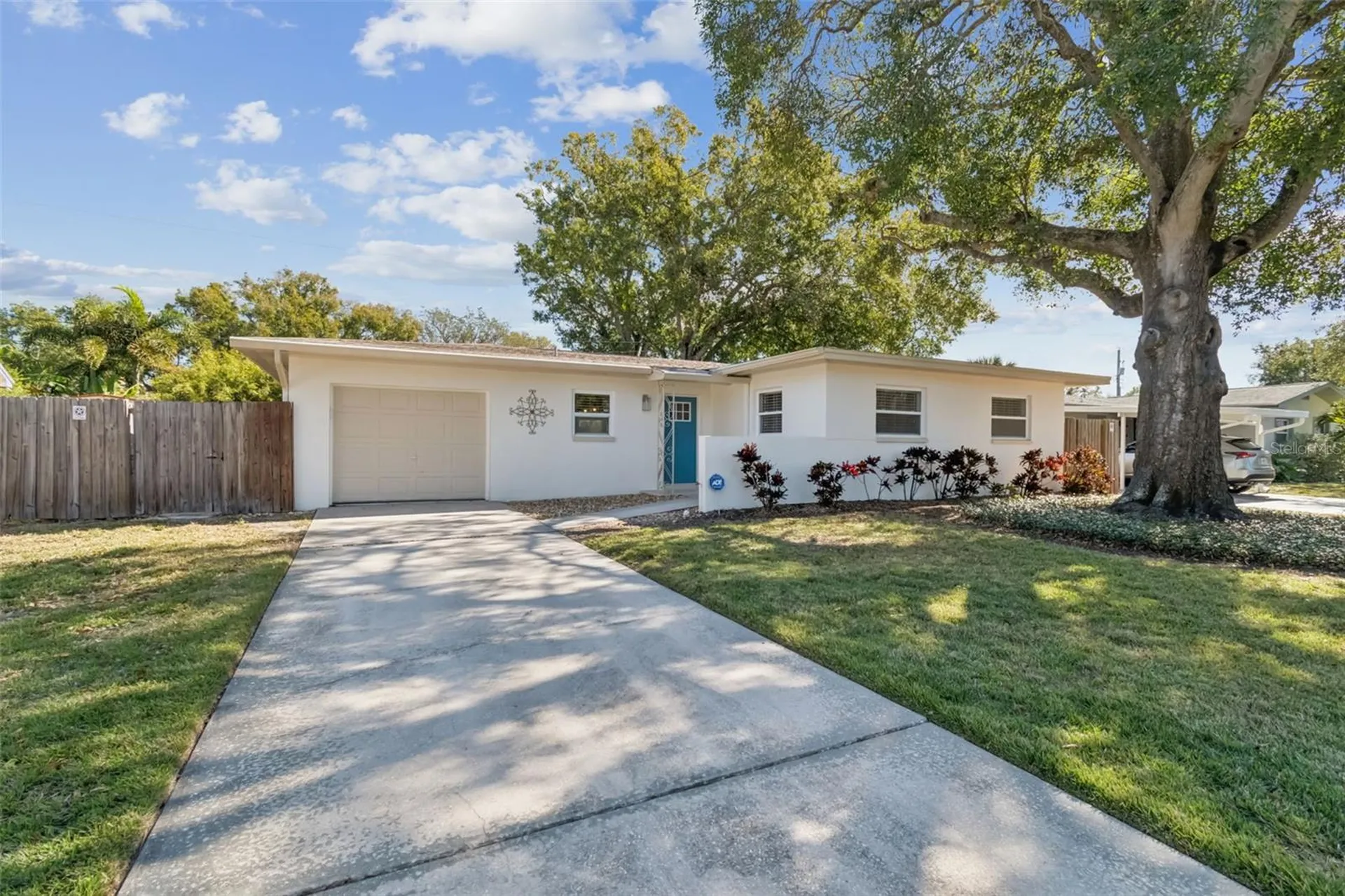 4705 W Alline Avenue Tampa FL 33611