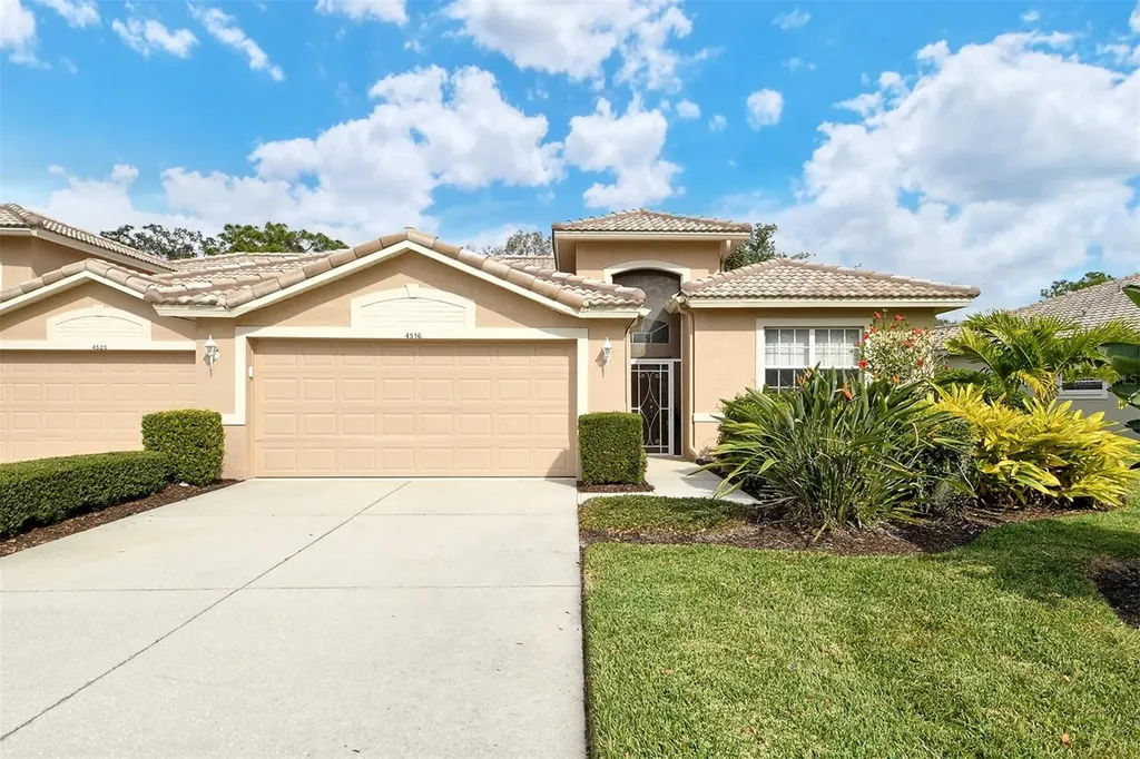 4516 Legacy Court Sarasota FL 34241