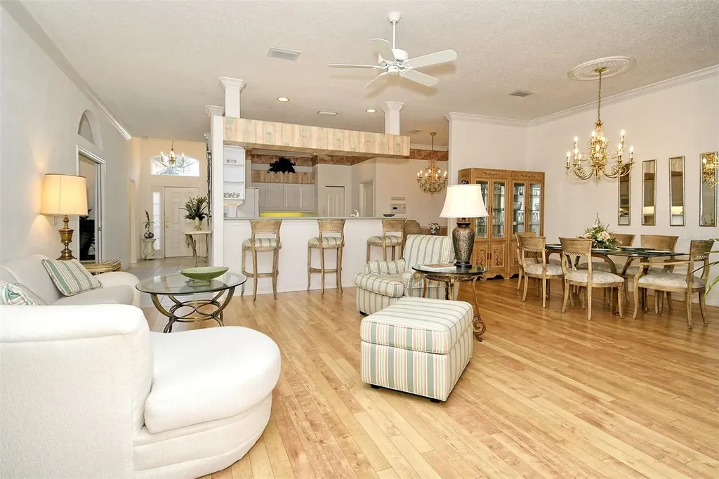 4516 Legacy Court Sarasota FL 34241