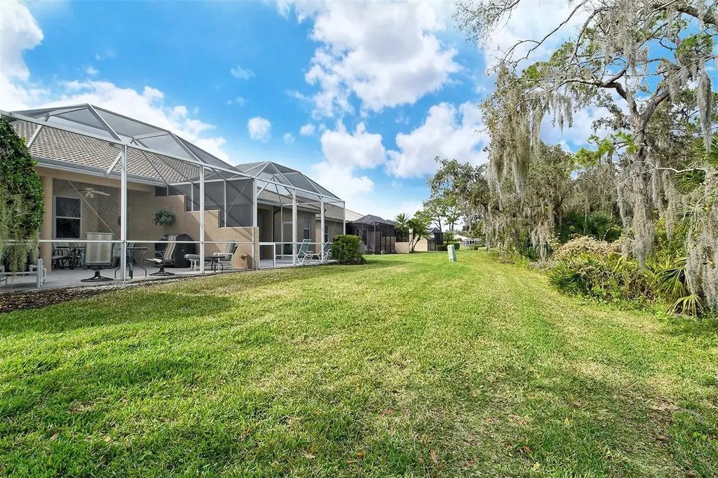 4516 Legacy Court Sarasota FL 34241