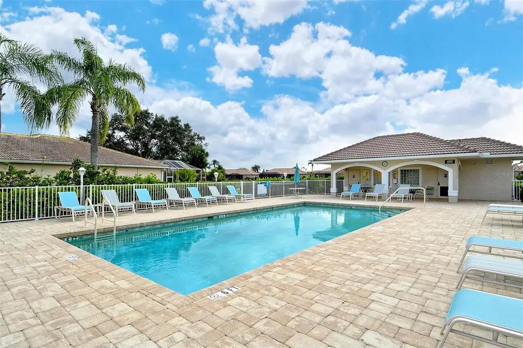 4516 Legacy Court Sarasota FL 34241