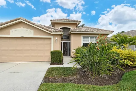 4516 Legacy Court Sarasota FL 34241