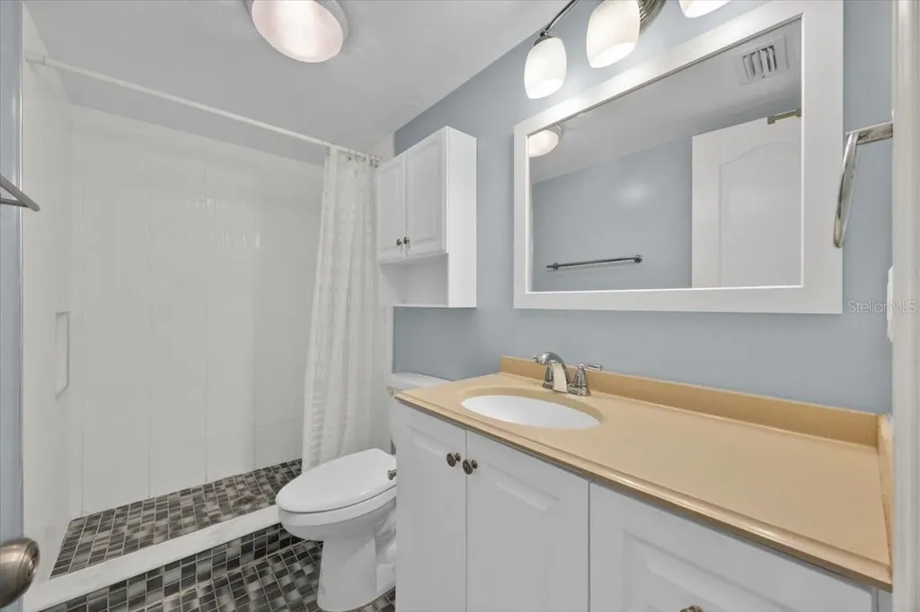 5224 Cypress Creek Drive Orlando FL 32811