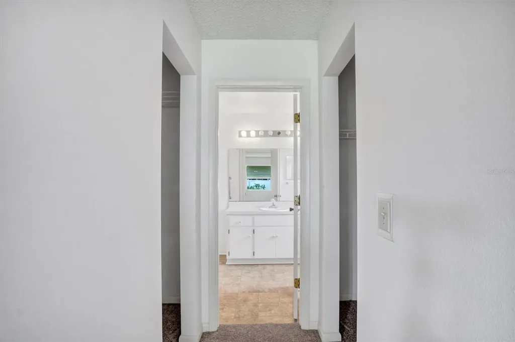 4938 Colonnades Circle E Lakeland FL 33811