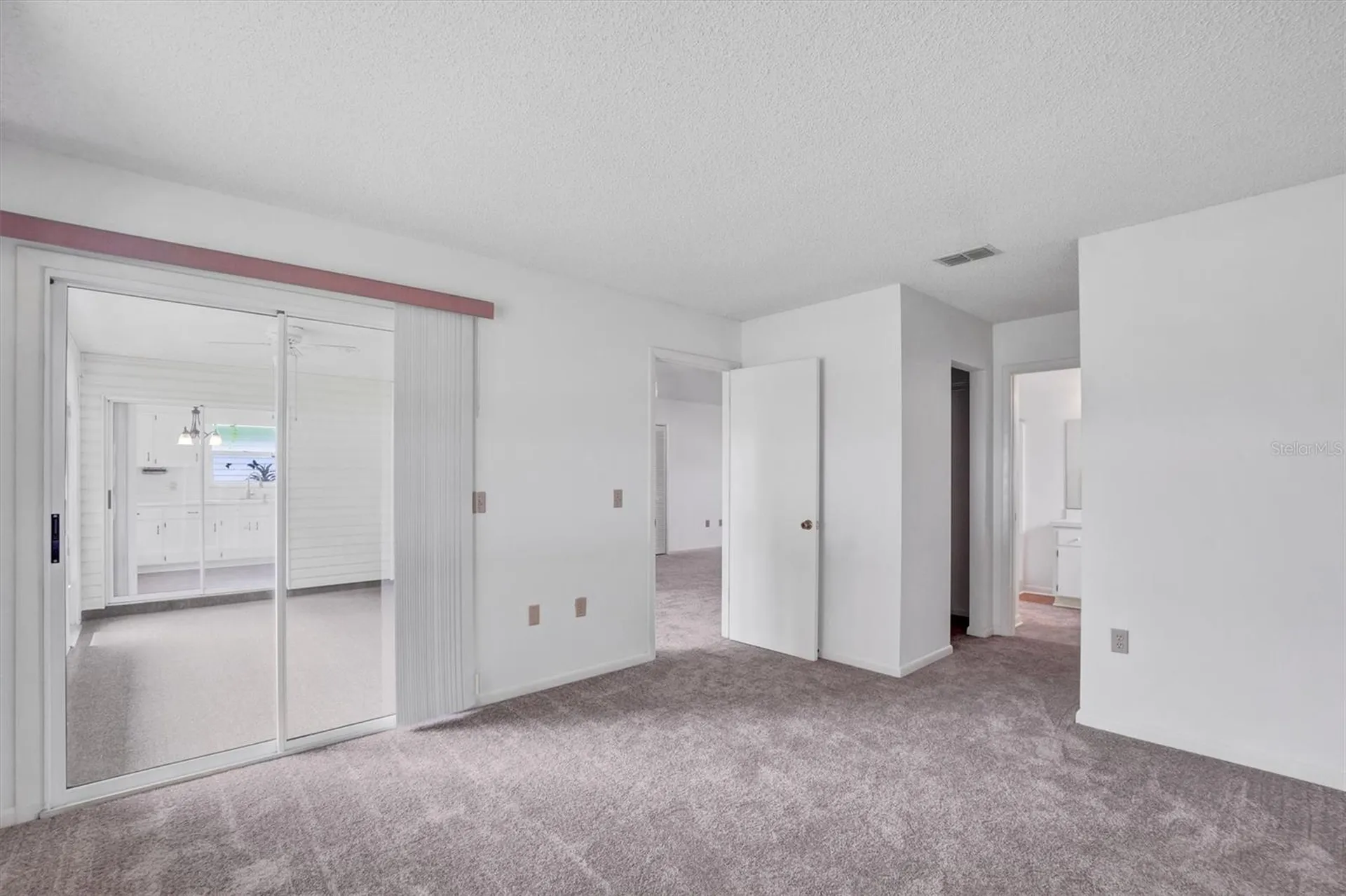 4938 Colonnades Circle E Lakeland FL 33811