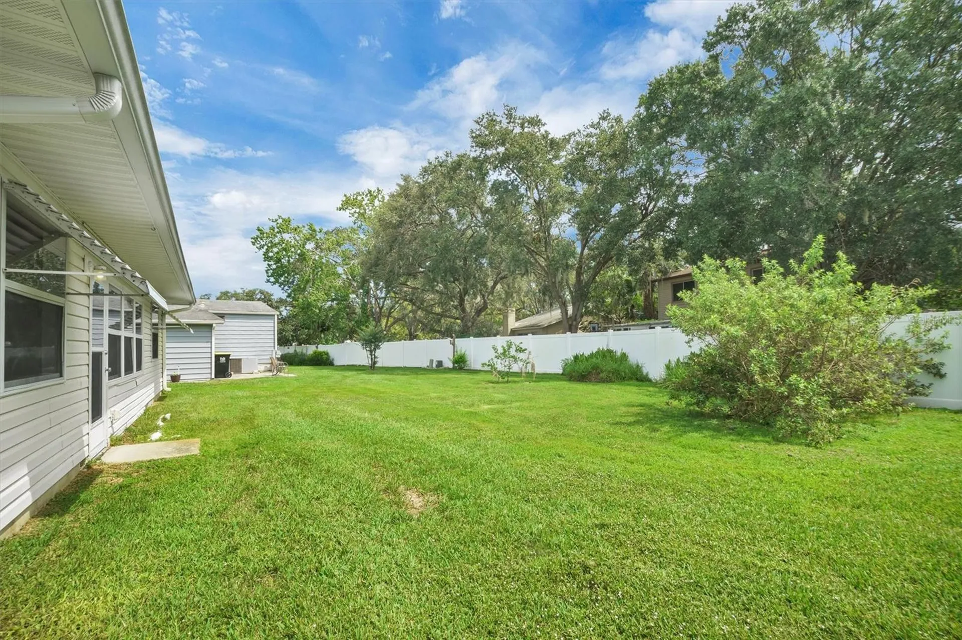 4938 Colonnades Circle E Lakeland FL 33811