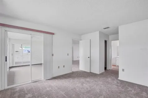 4938 Colonnades Circle E Lakeland FL 33811