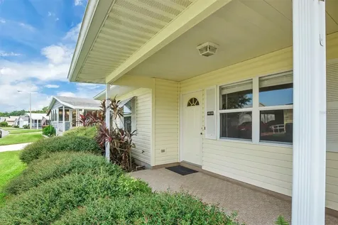 4938 Colonnades Circle E Lakeland FL 33811