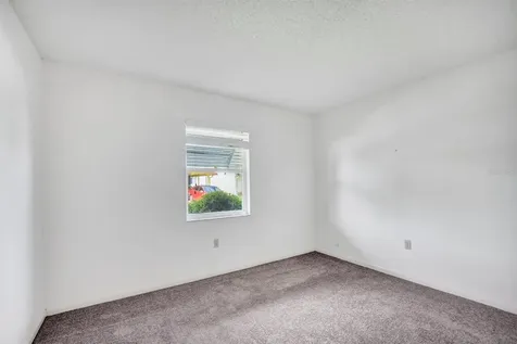 4938 Colonnades Circle E Lakeland FL 33811