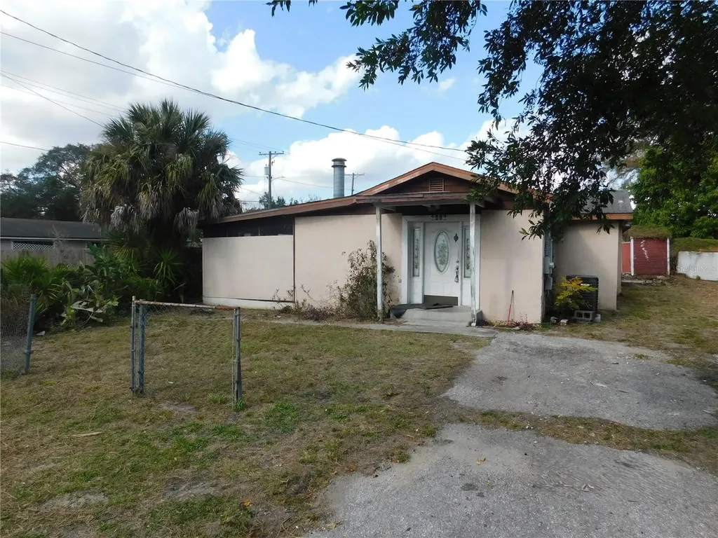 2002 E Okaloosa Avenue Tampa FL 33604