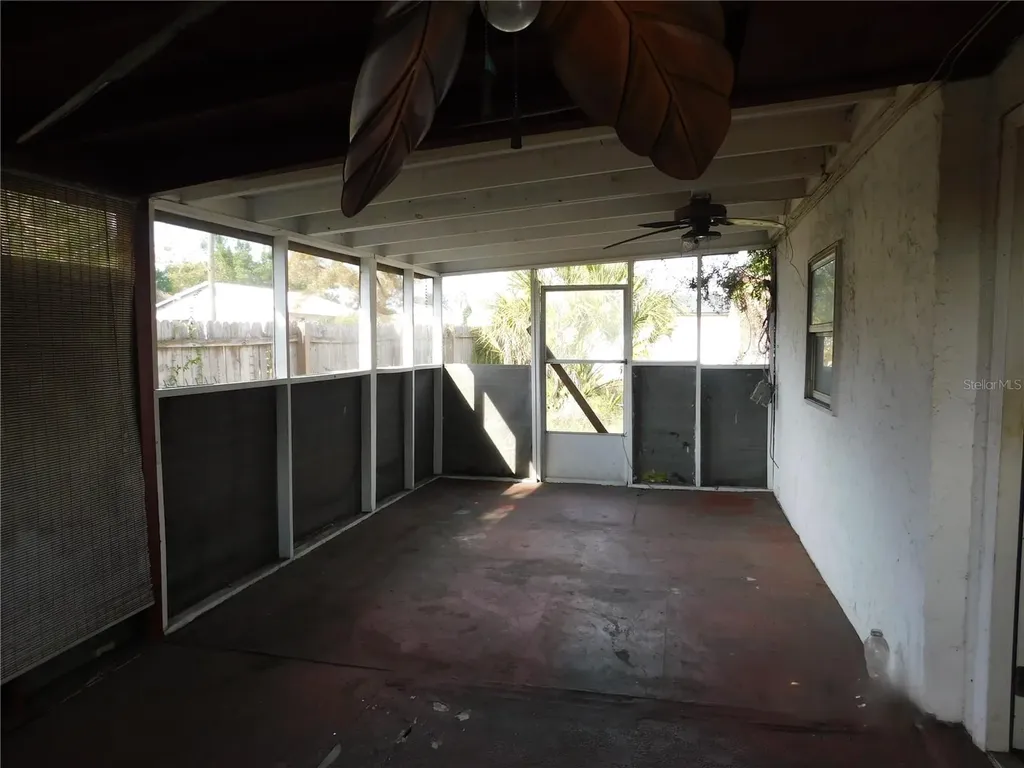 2002 E Okaloosa Avenue Tampa FL 33604