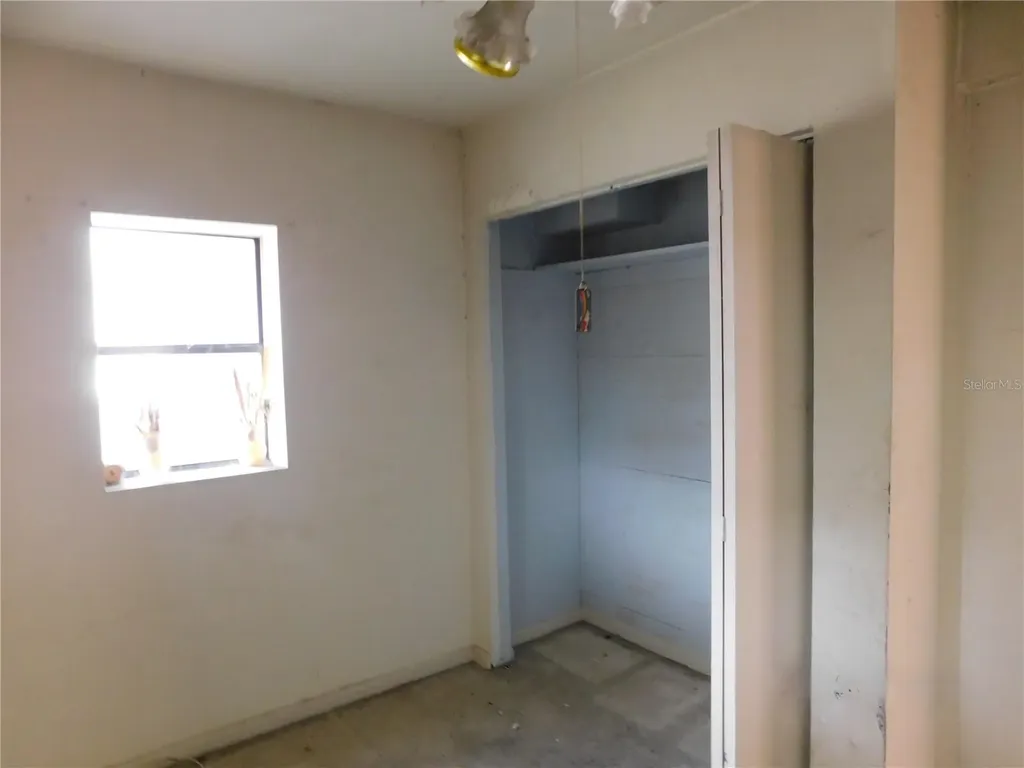 2002 E Okaloosa Avenue Tampa FL 33604