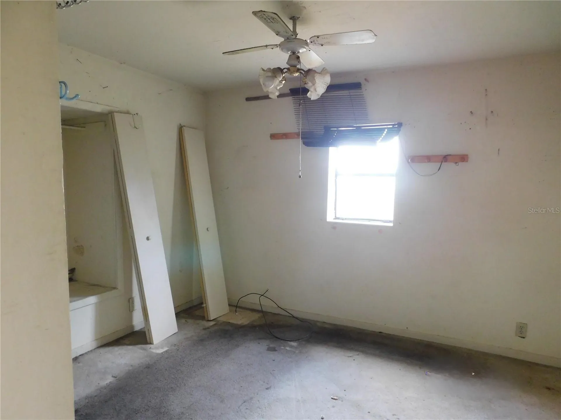 2002 E Okaloosa Avenue Tampa FL 33604