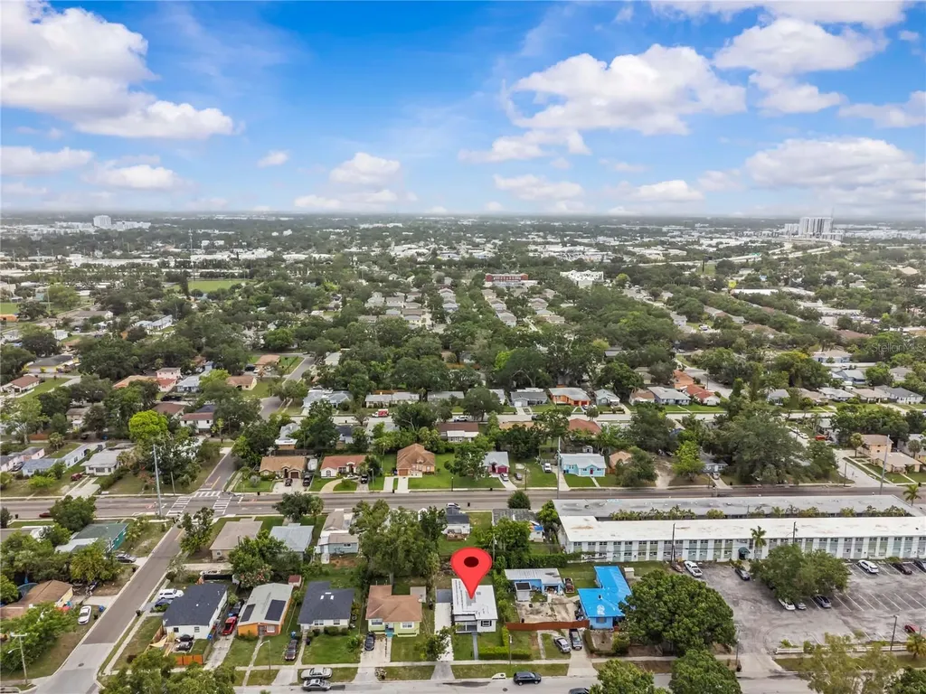 2465 16th Avenue S St Petersburg FL 33712