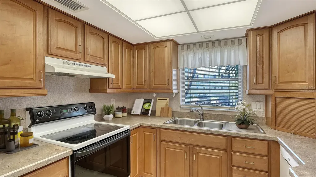 4868 Independence Drive Bradenton FL 34210