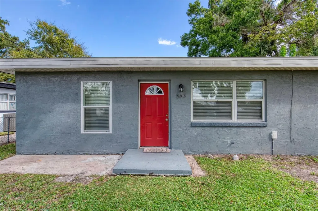 843 Niles Street Daytona Beach FL 32114
