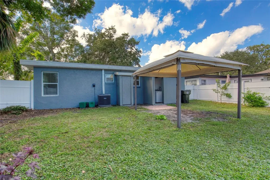 843 Niles Street Daytona Beach FL 32114